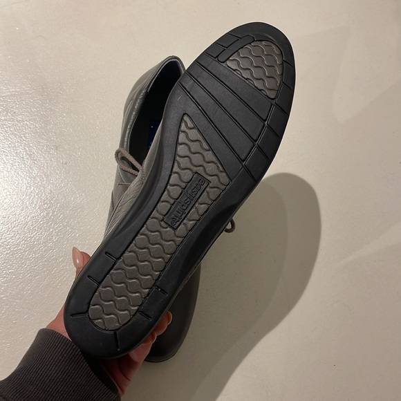 Easy spirit anti gravity shoes size 9 - Picture 7 of 9